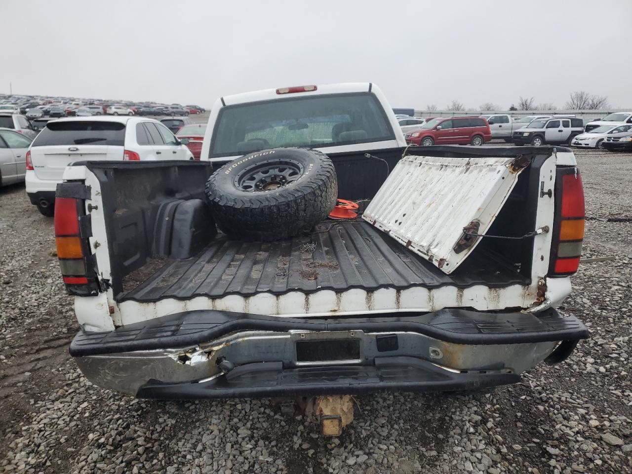 2007 GMC Sierra - Image 6