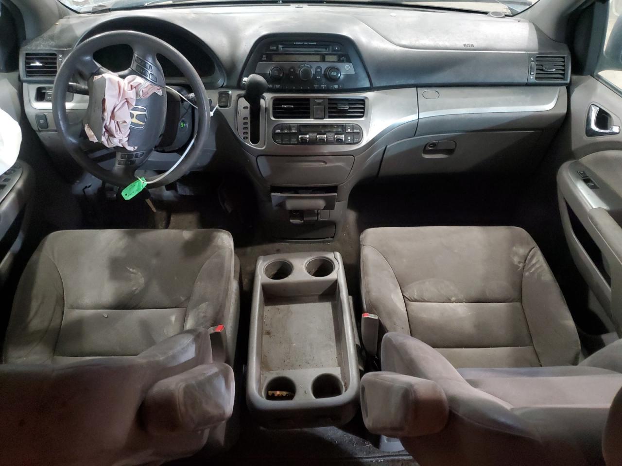 2008 Honda Odyssey - Image 8