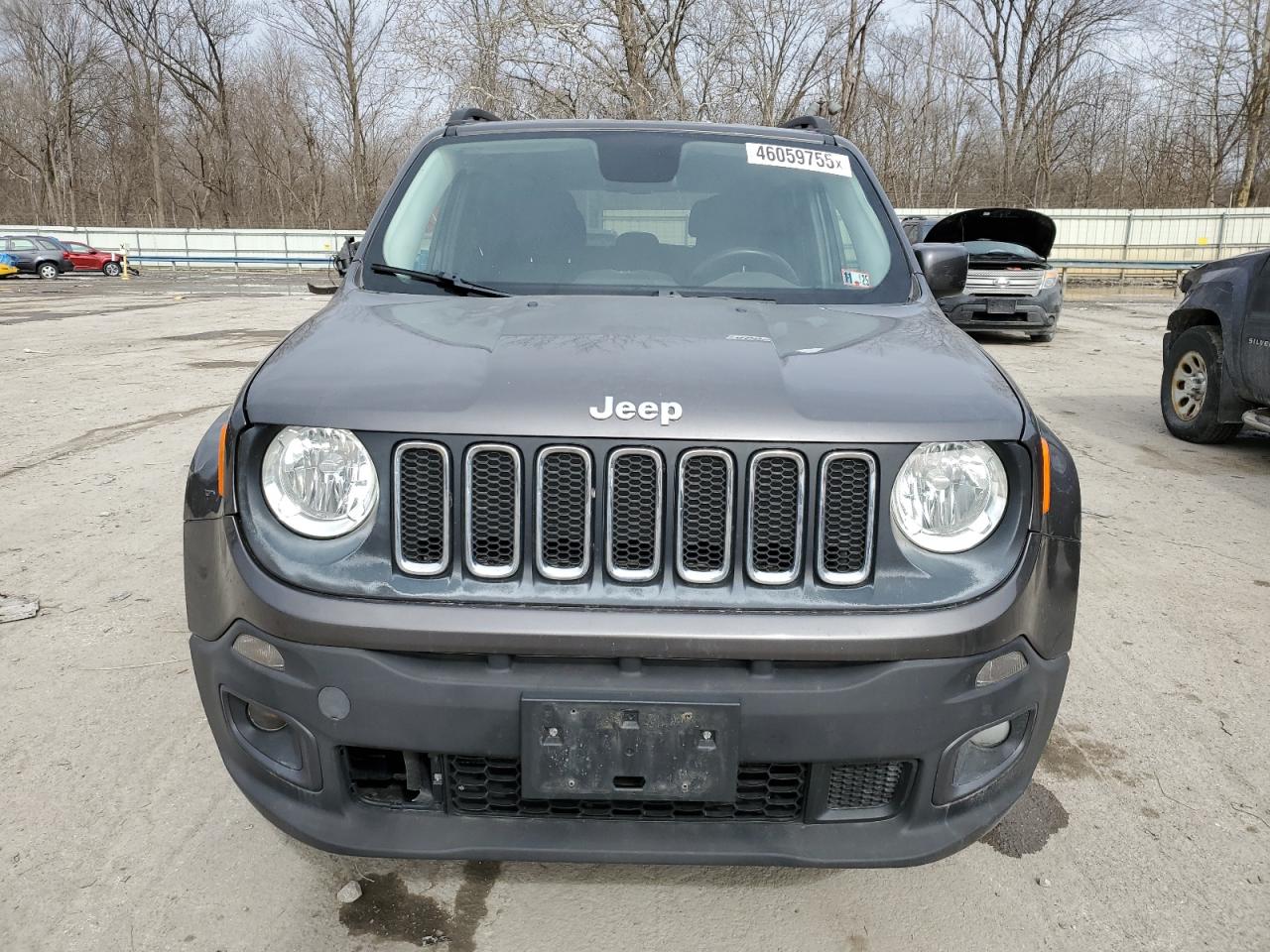 2016 Jeep Renegade - Image 5