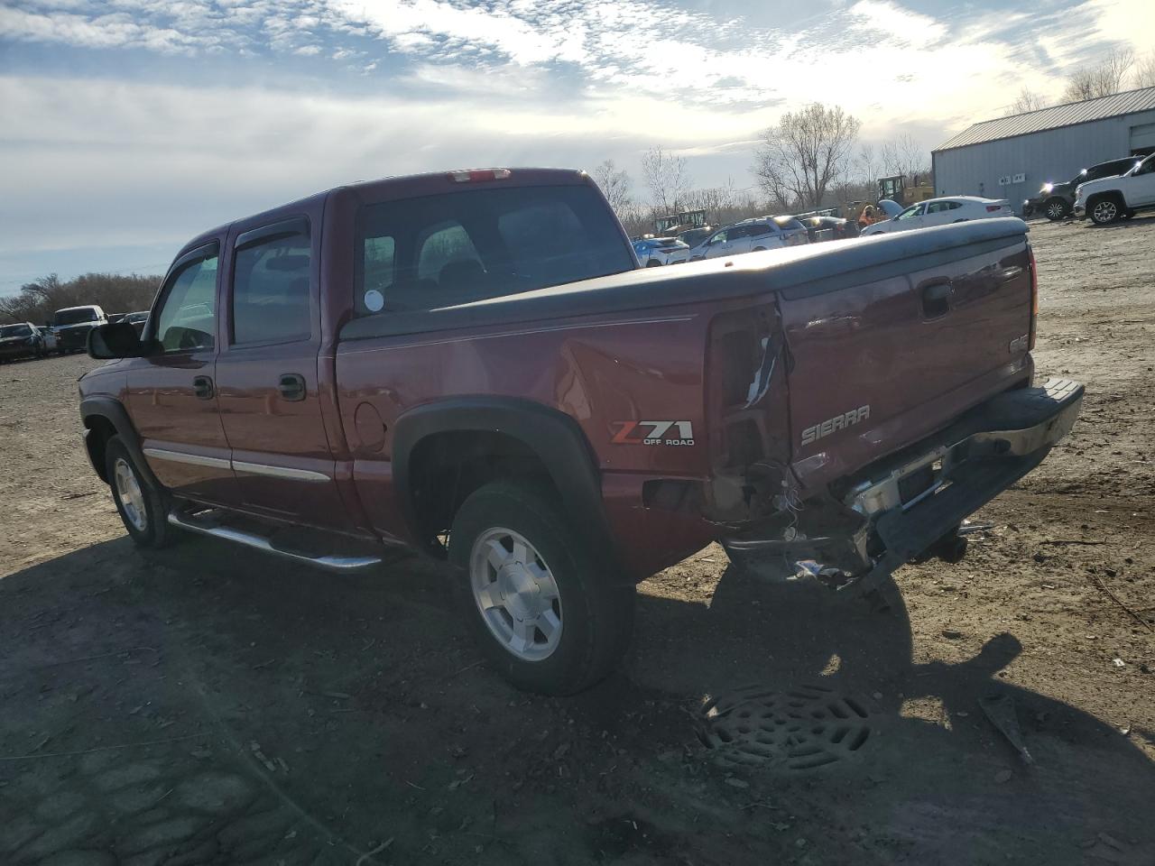 2006 GMC Sierra - Image 2