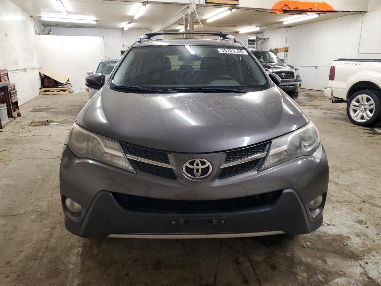 2014 Toyota RAV 4 - Image 5