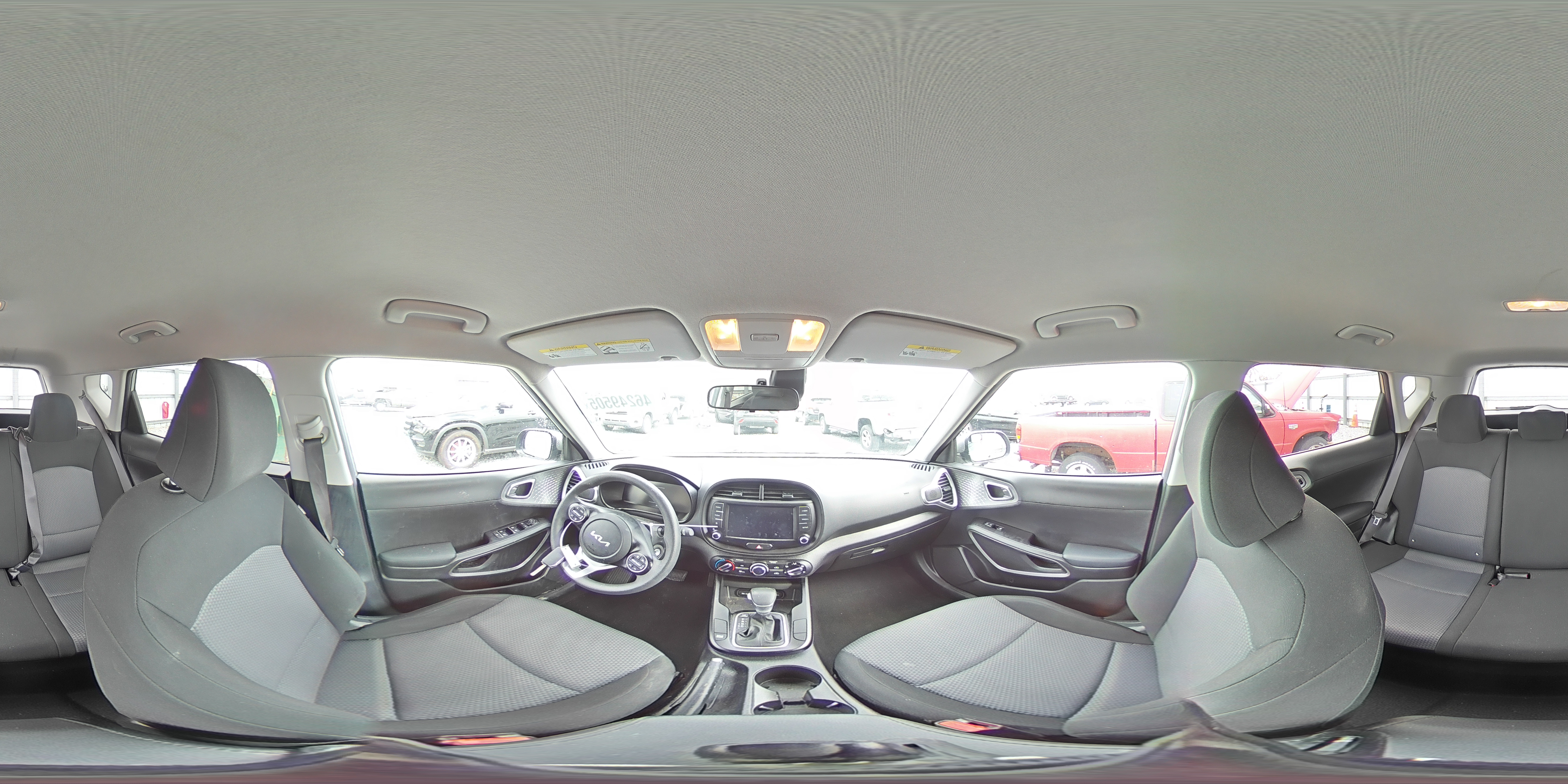 2023 Kia Soul - Image 13