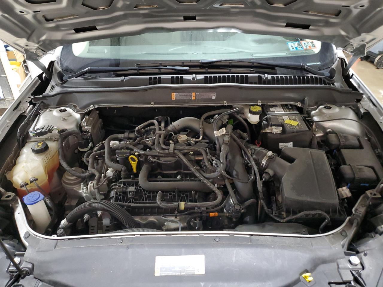 2019 Ford Fusion - Image 11