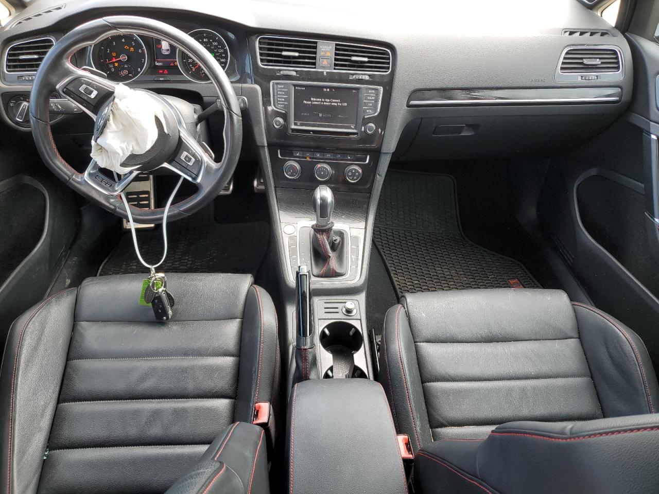 2017 Volkswagen GTI - Image 8