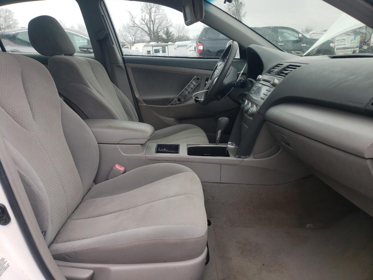 2009 Toyota Camry - Image 7