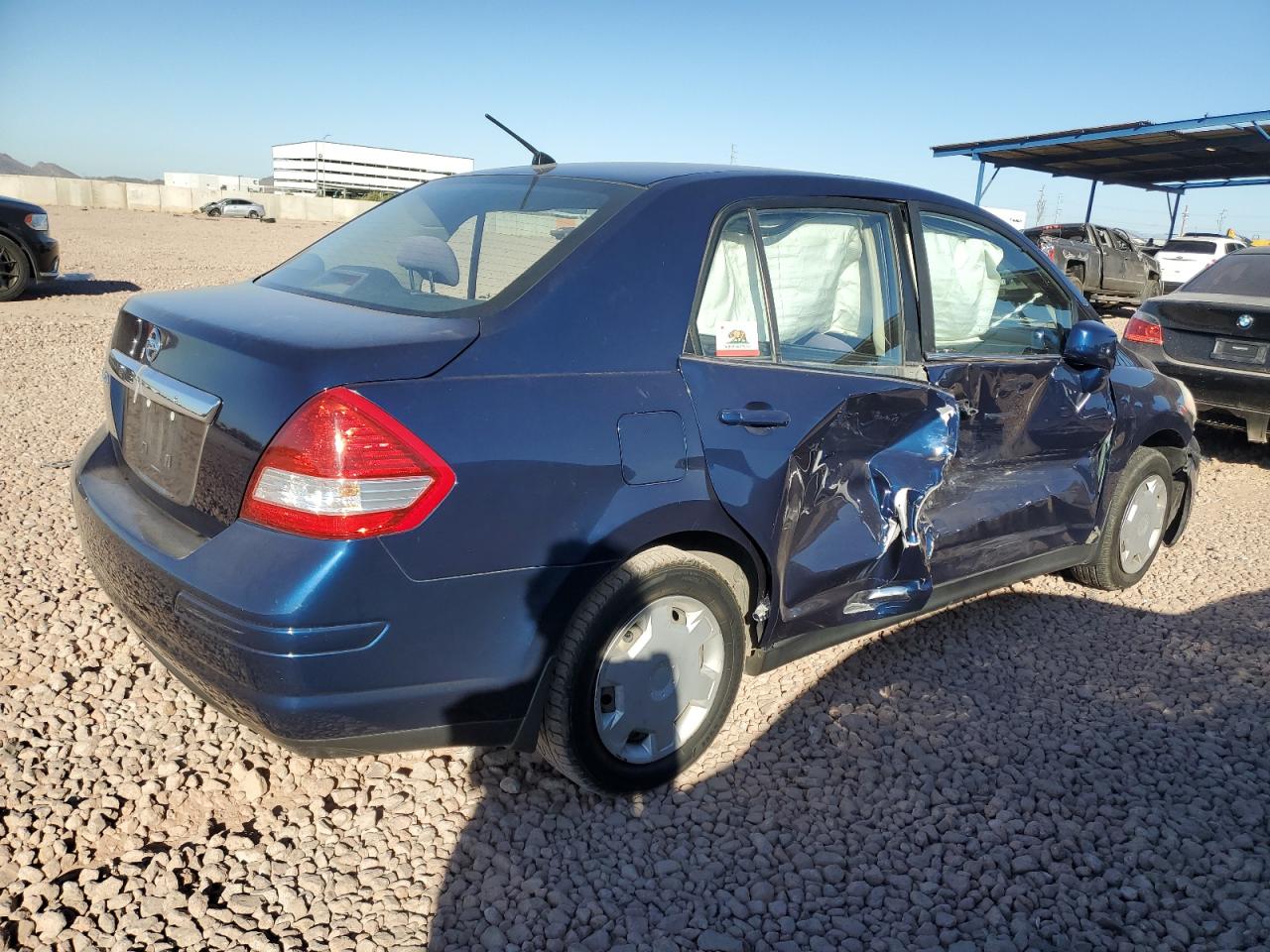 2008 Nissan Versa - Image 3