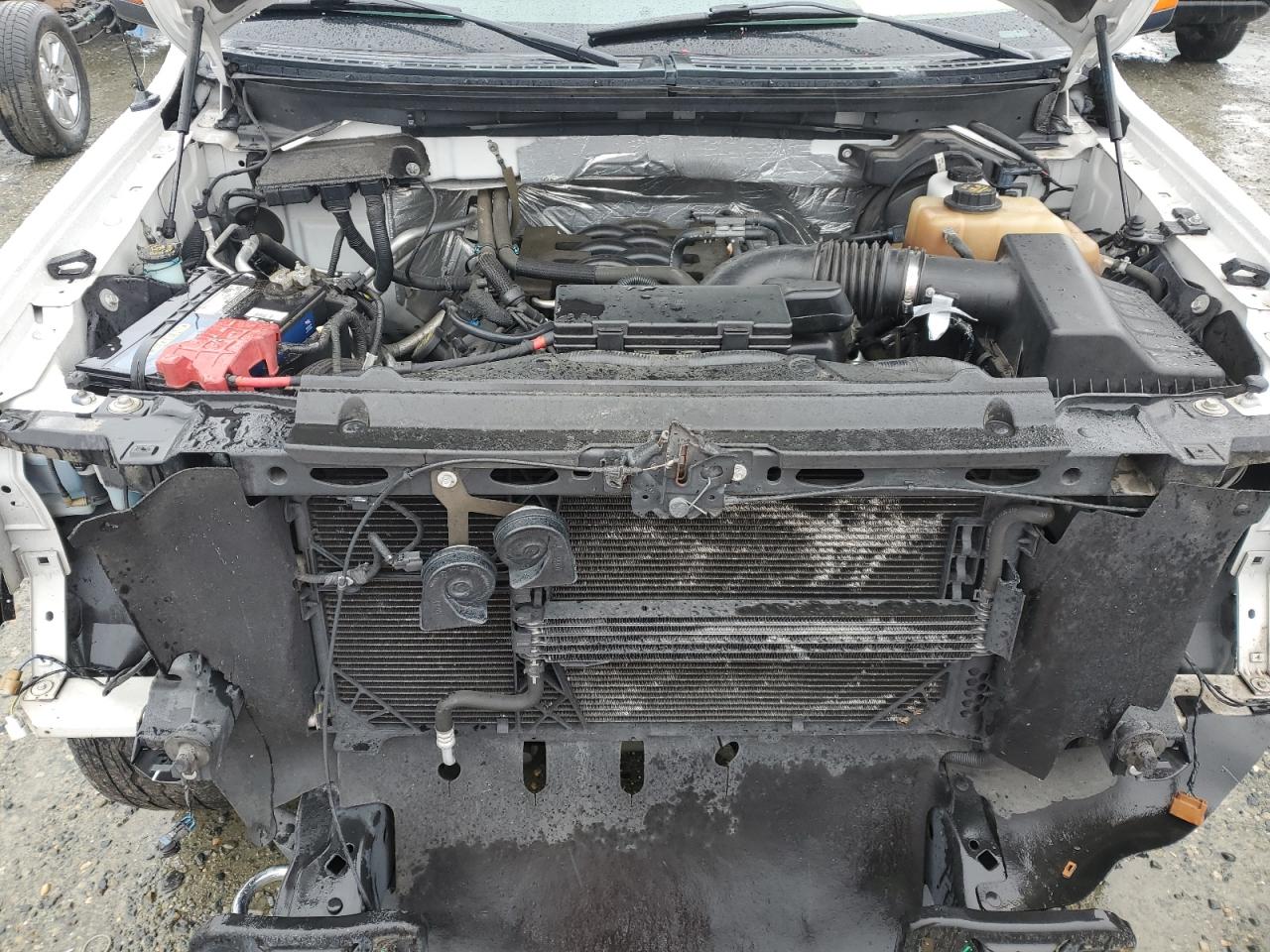 2011 Ford F-150 - Image 11