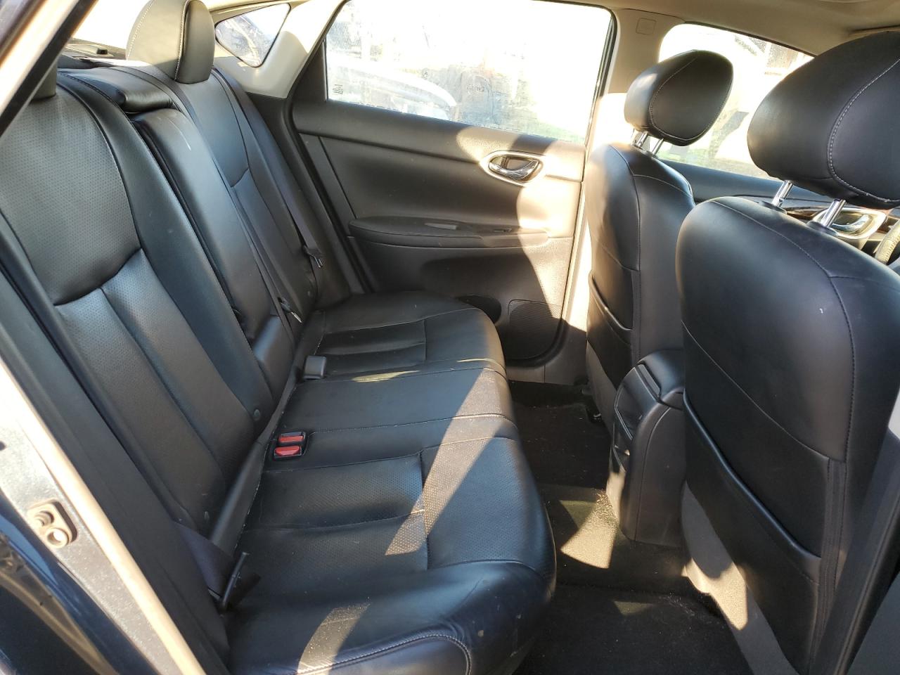 2014 Nissan Sentra - Image 10