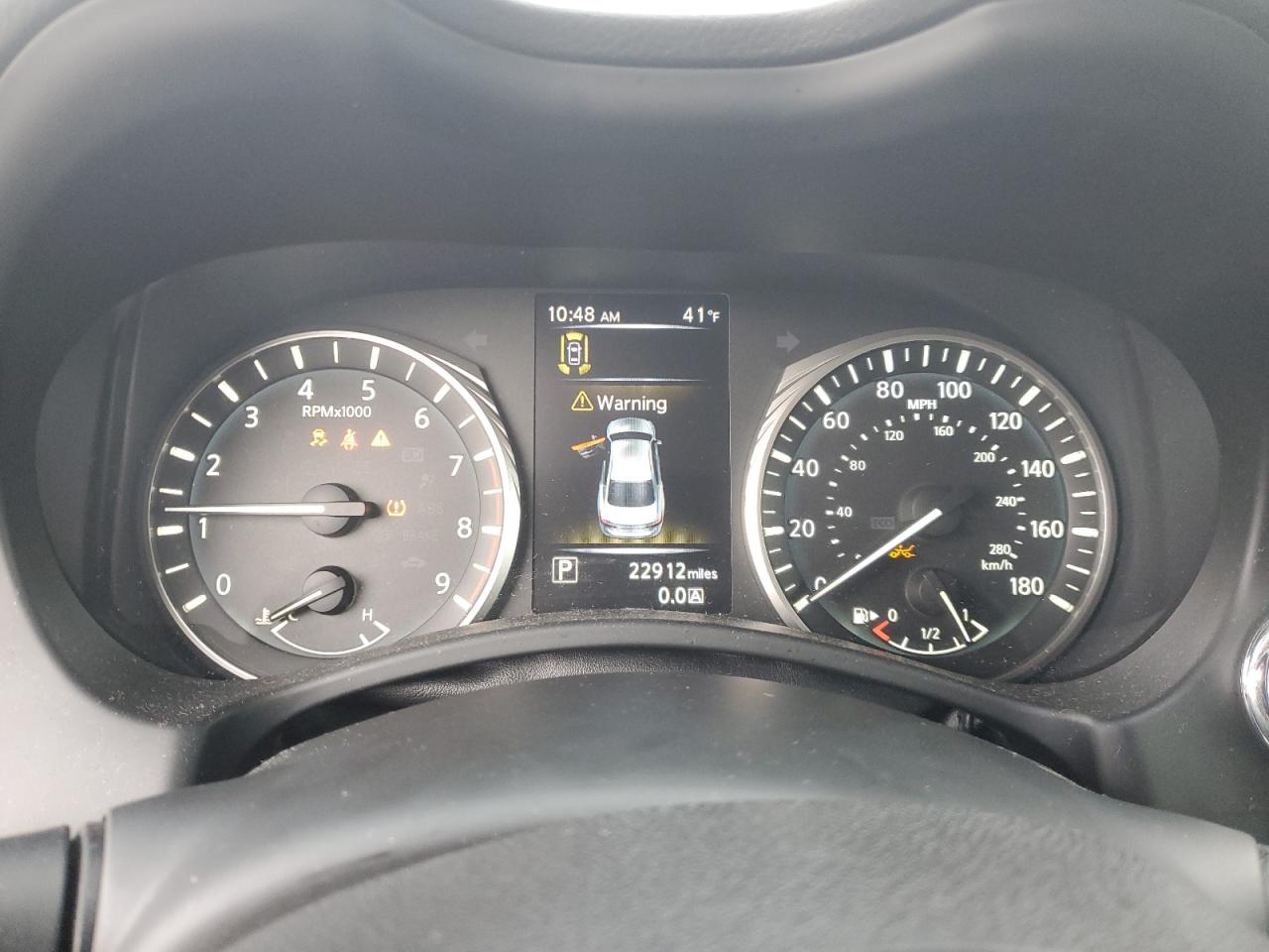 2018 Infiniti Q50 - Image 9