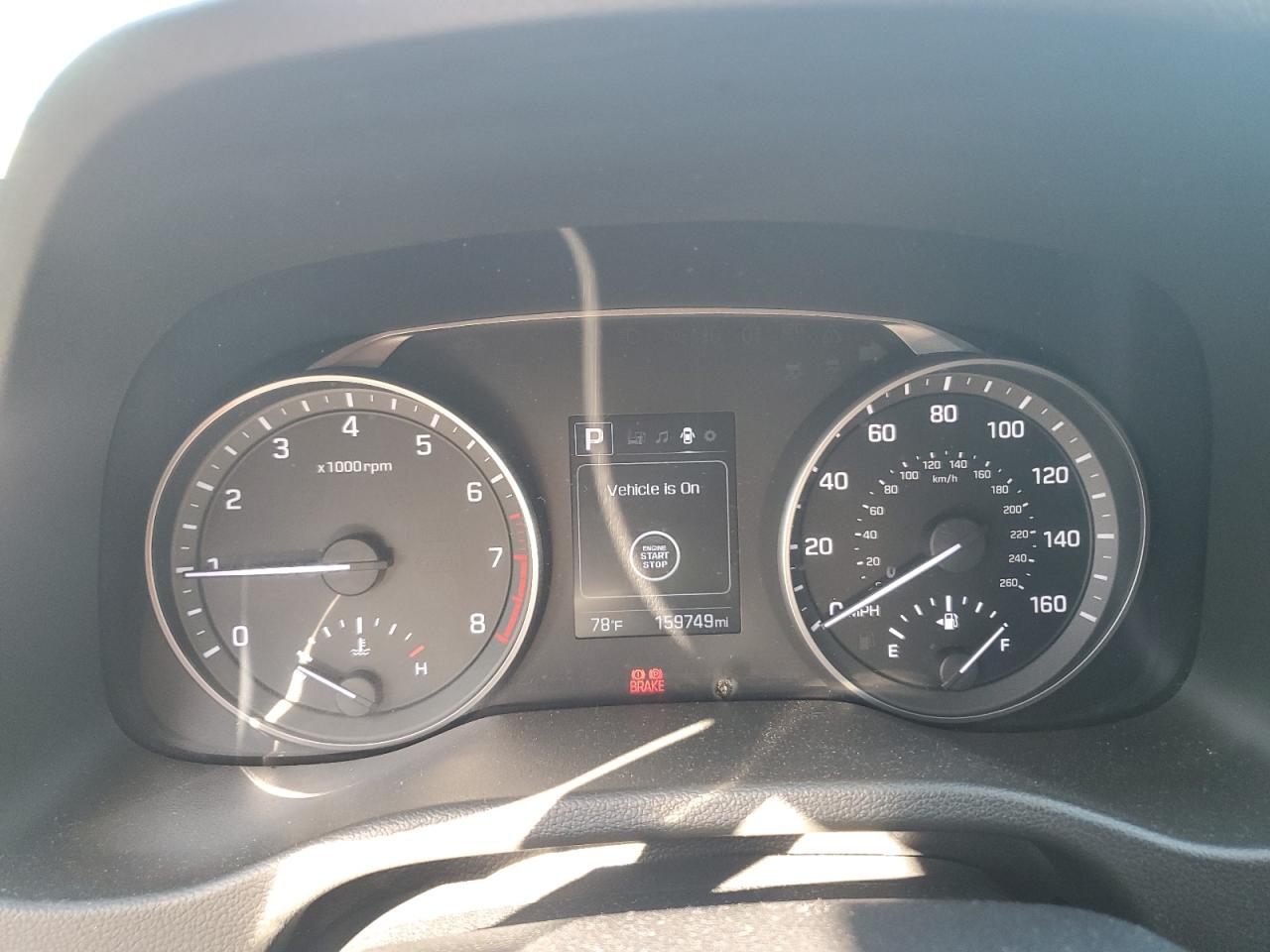 2018 Hyundai Elantra - Image 9