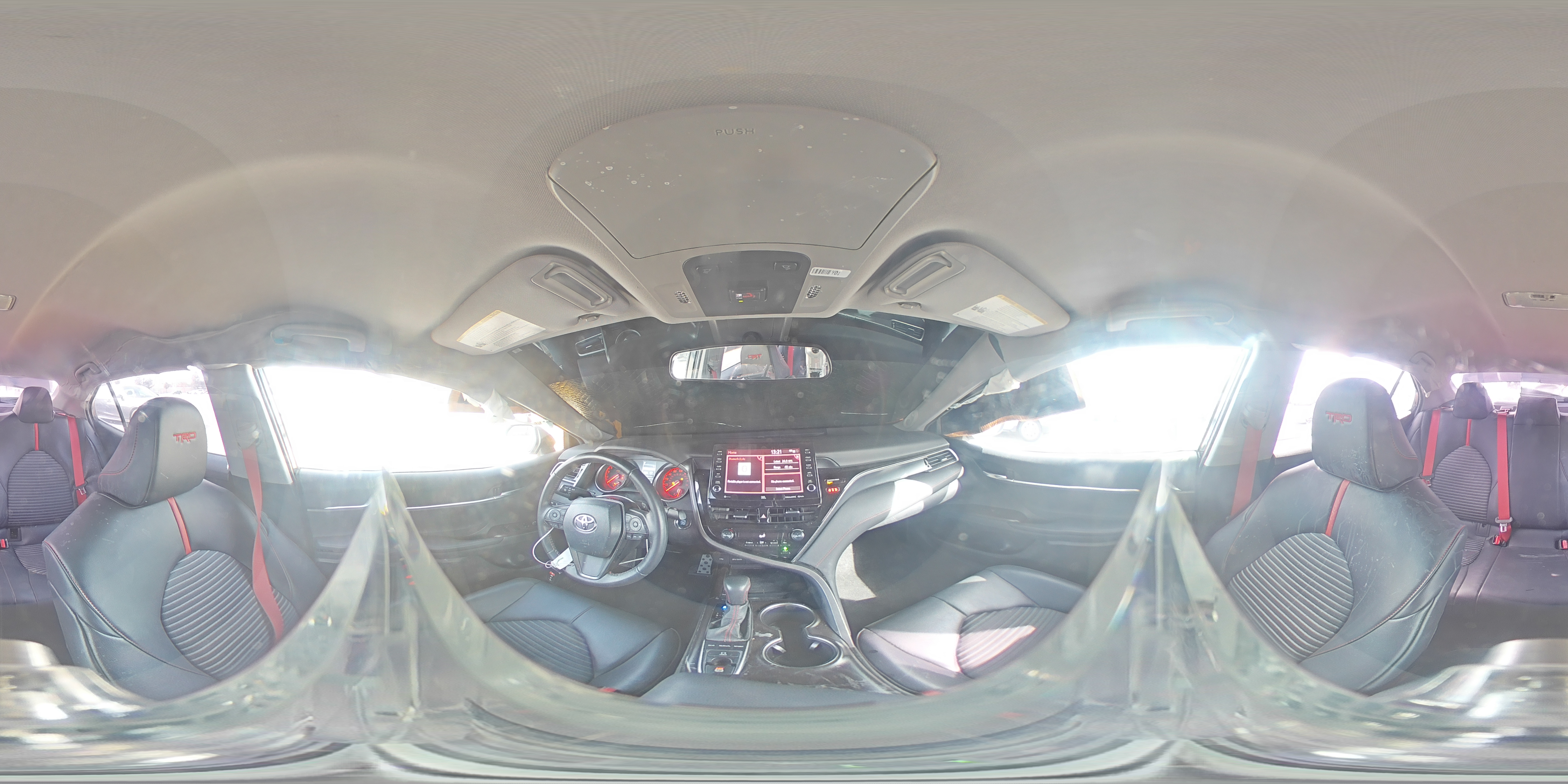 2022 Toyota Camry - Image 12