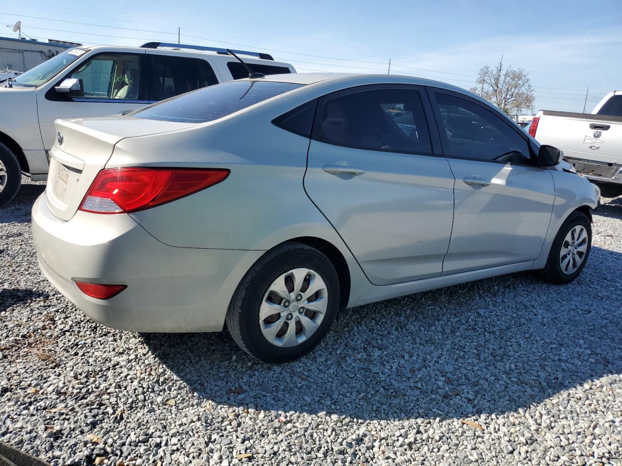 2016 Hyundai Accent - Image 3