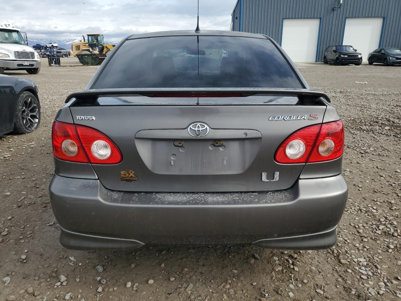 2005 Toyota Corolla - Image 6