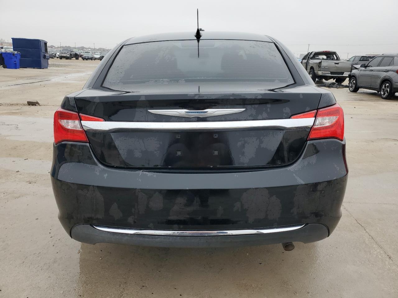 2013 Chrysler 200 - Image 6