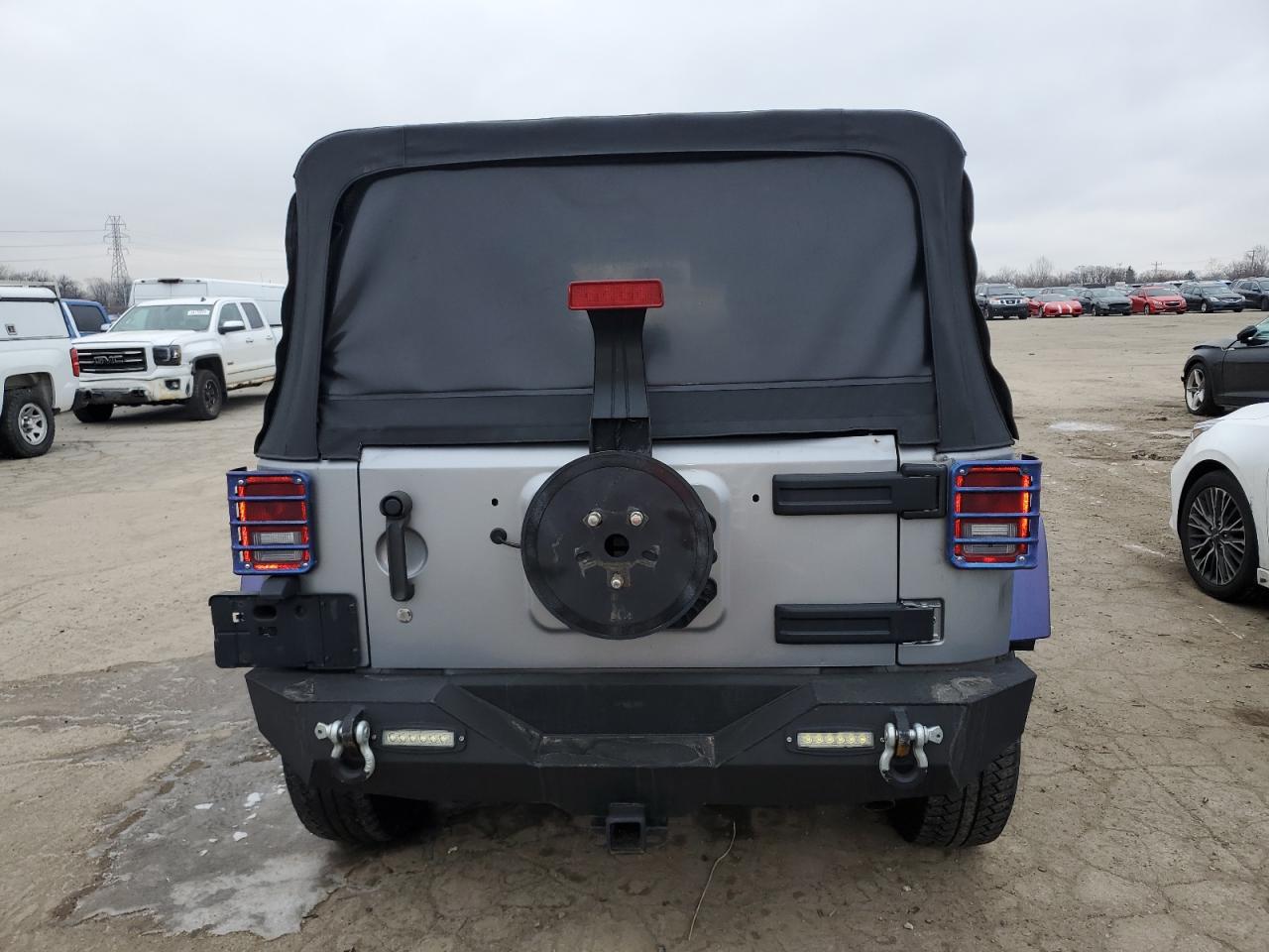 2015 Jeep Wrangler - Image 6