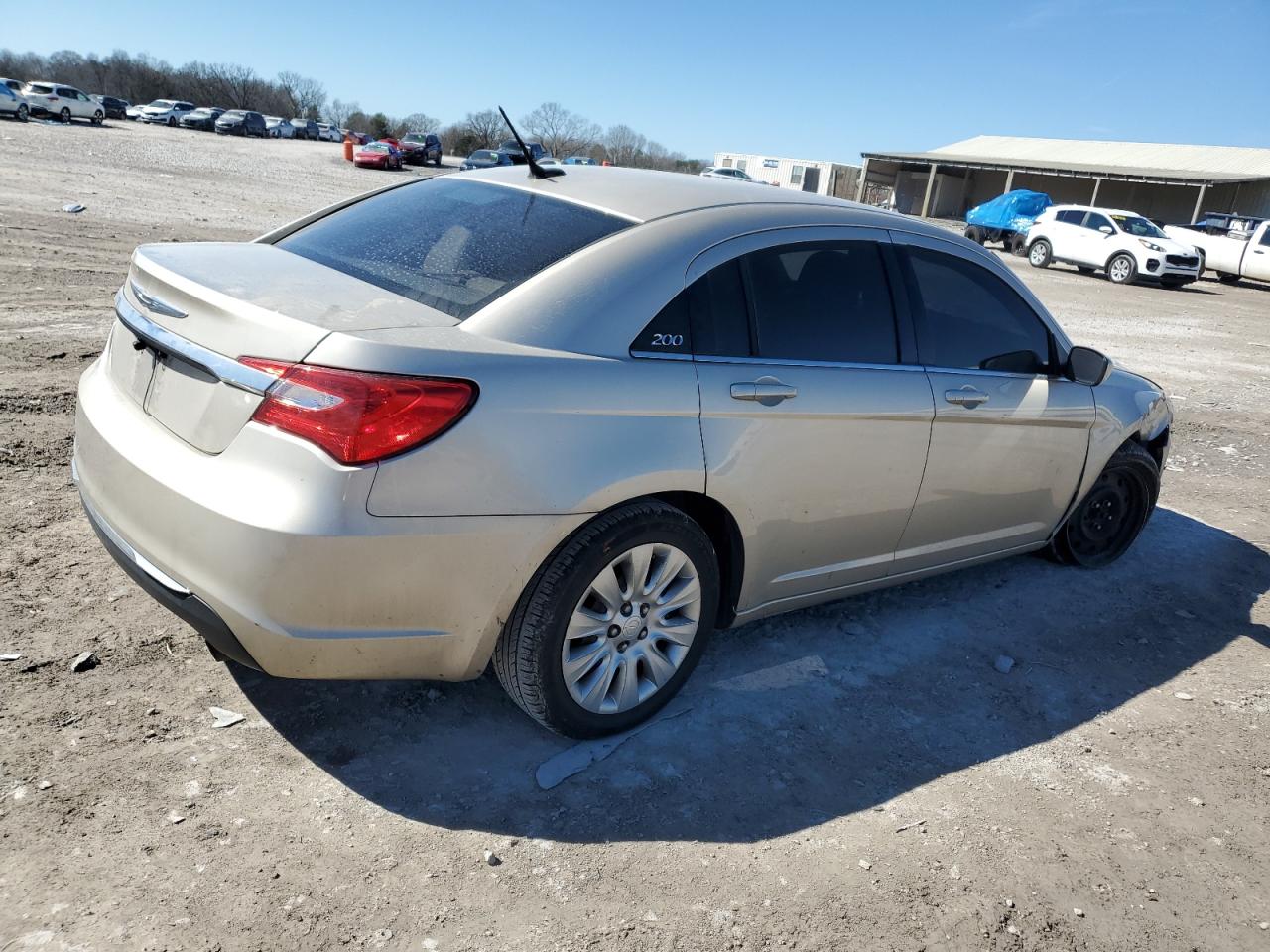 2014 Chrysler 200 - Image 3