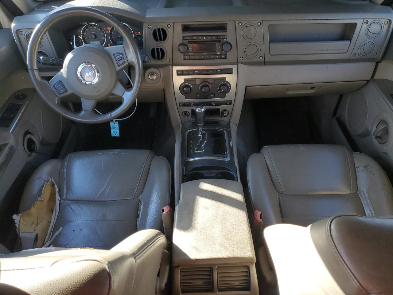 2006 Jeep Commander - Image 8