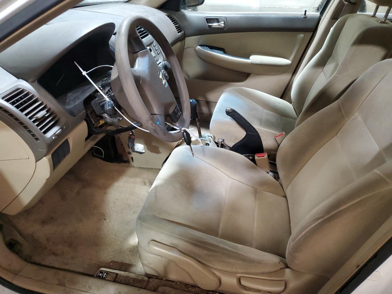 2006 Honda Accord - Image 7