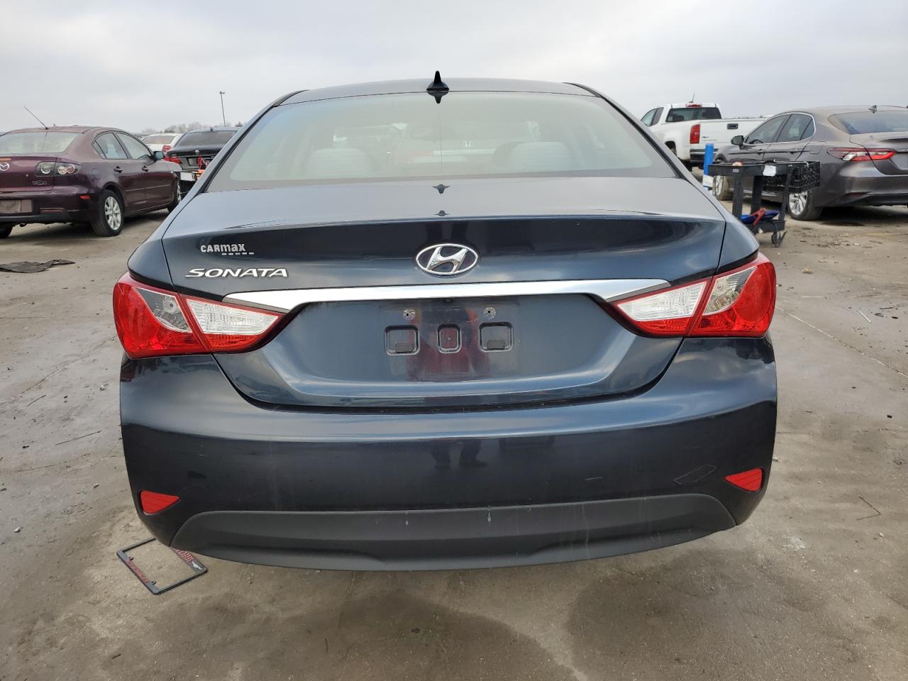 2014 Hyundai Sonata - Image 6