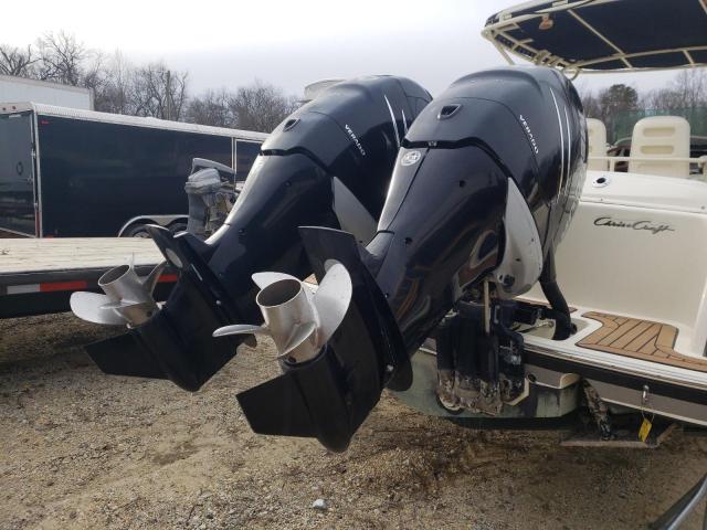 2014 CHRIS CRAFT BOAT