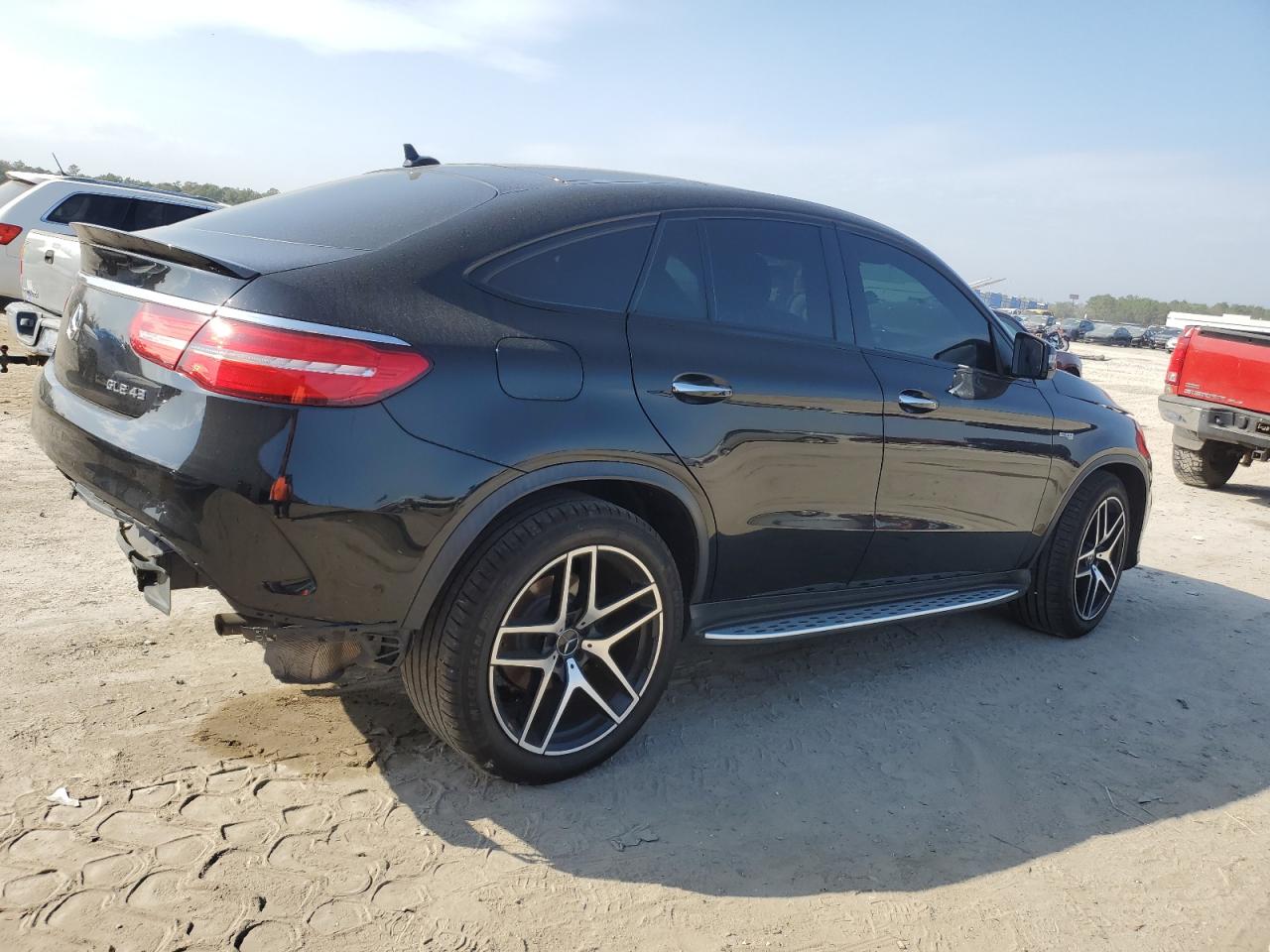2017 Mercedes-Benz GLE - Image 3