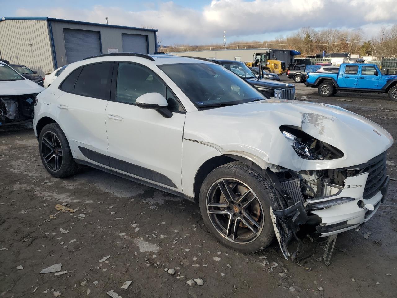 2019 Porsche Macan - Image 4