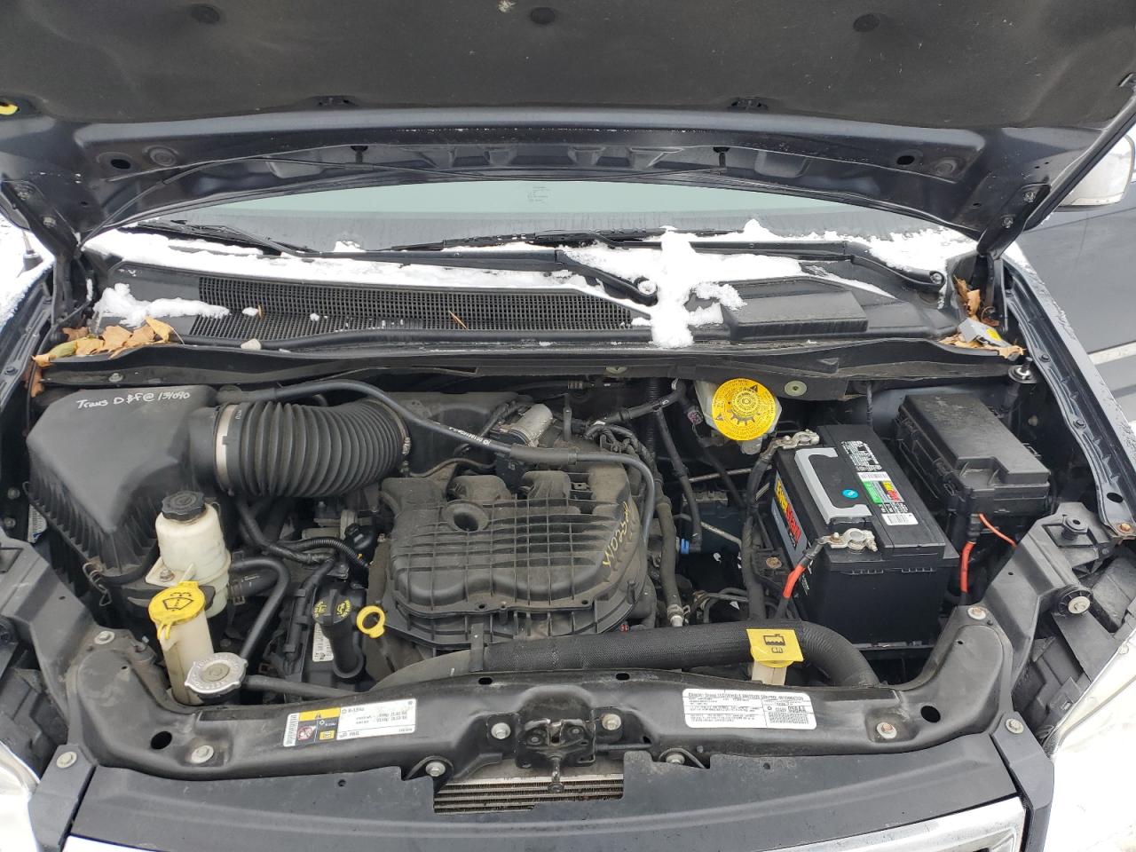 2014 Chrysler Town & Country - Image 12