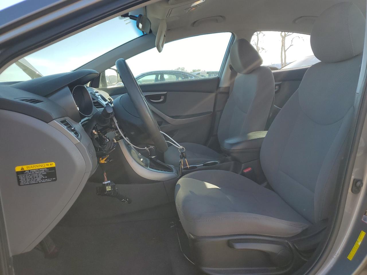2014 Hyundai Elantra - Image 7