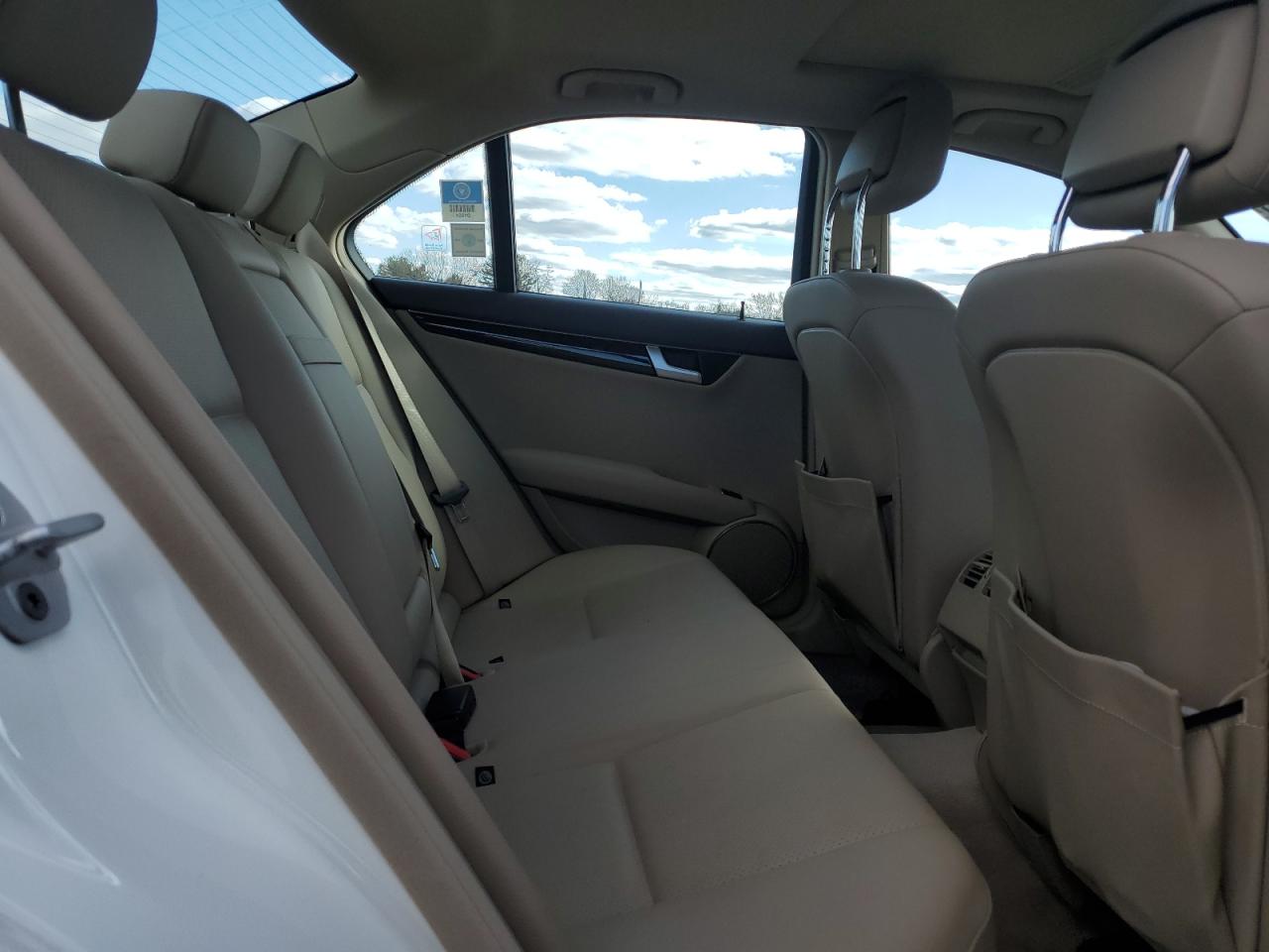 2014 Mercedes-Benz C-klasse - Image 10
