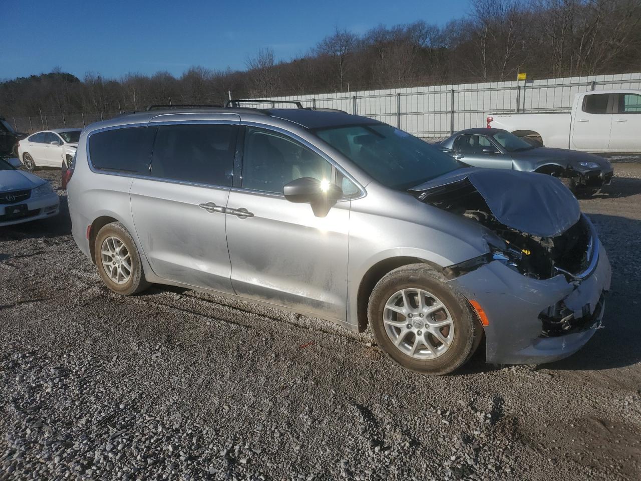 2021 Chrysler Voyager - Image 4