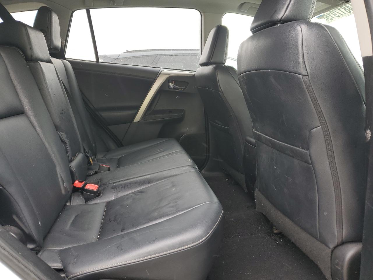 2013 Toyota RAV 4 - Image 10