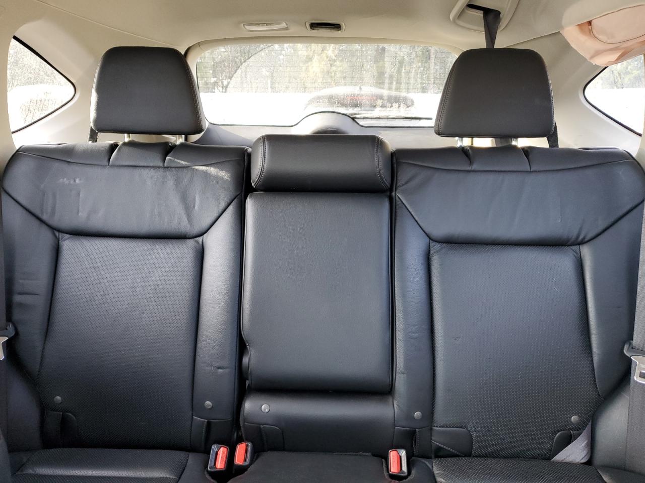 2016 Honda CR-V - Image 10