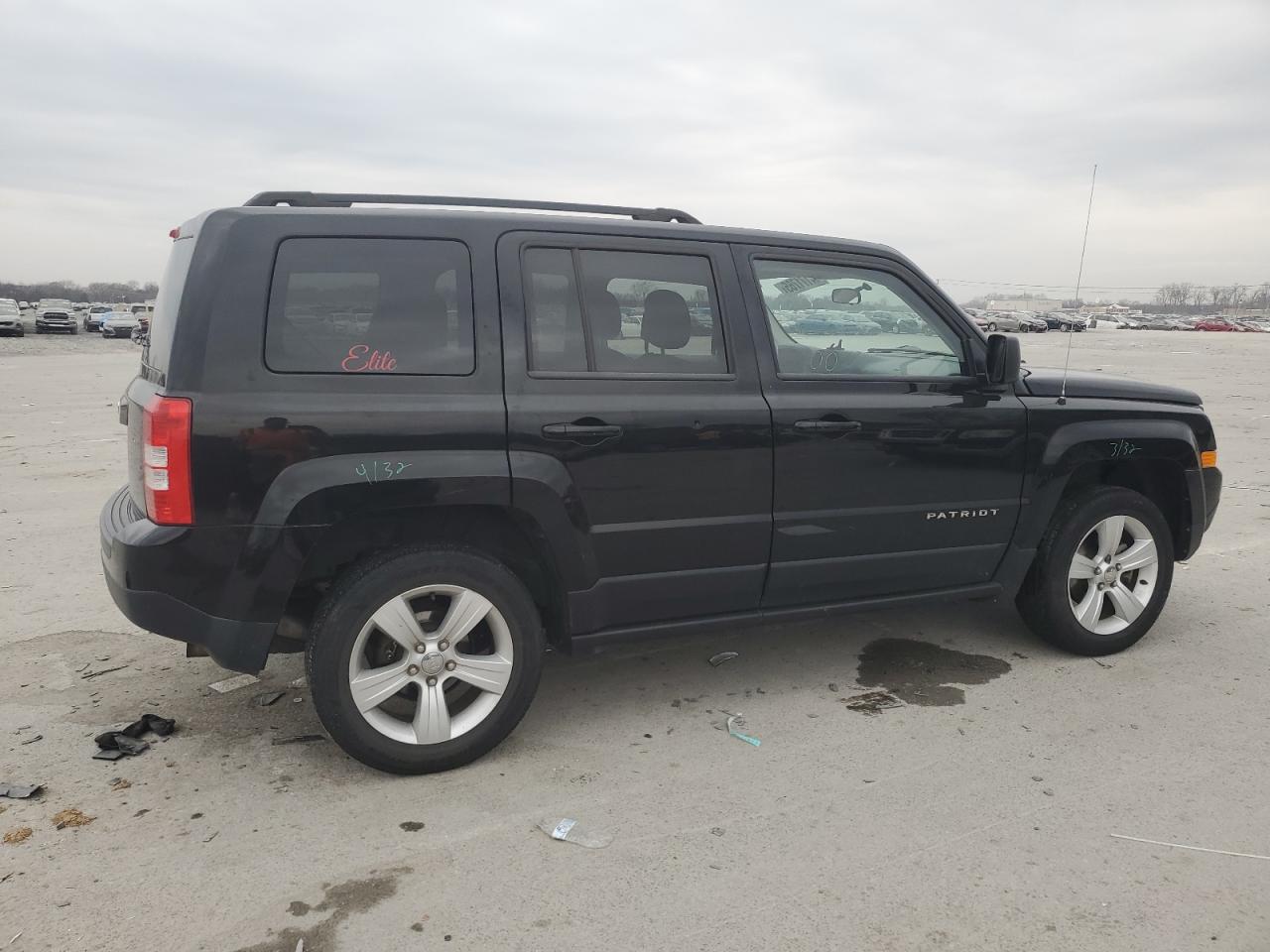 2015 Jeep Liberty (Patriot) - Image 3
