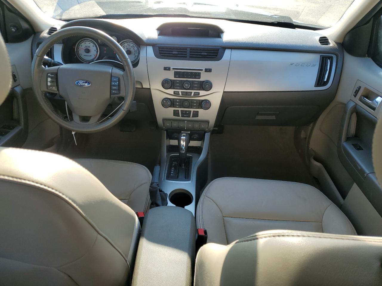 2011 Ford Focus - Image 8