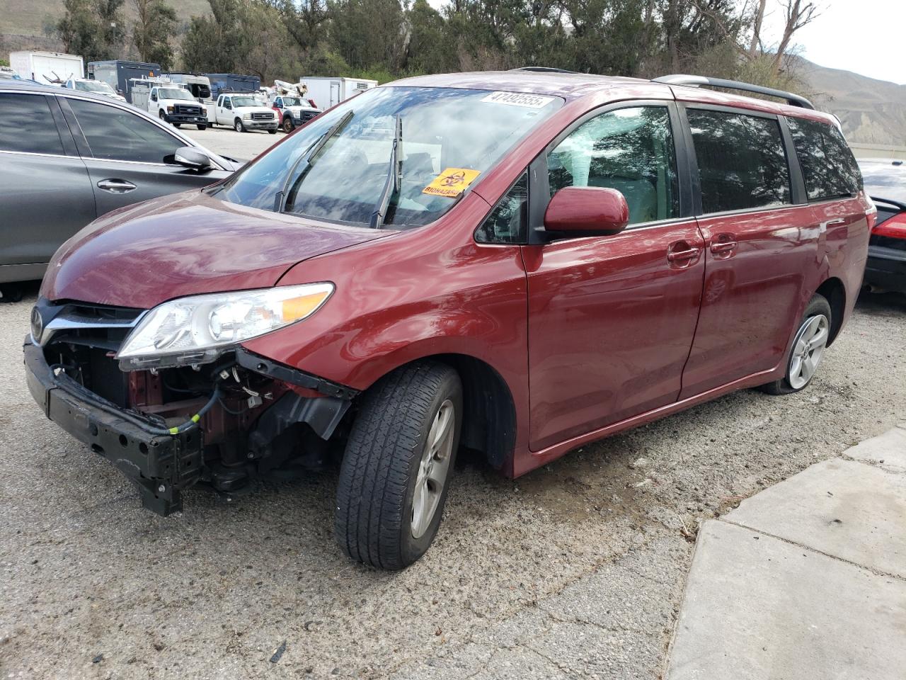 2018 Toyota Sienna - Image 1