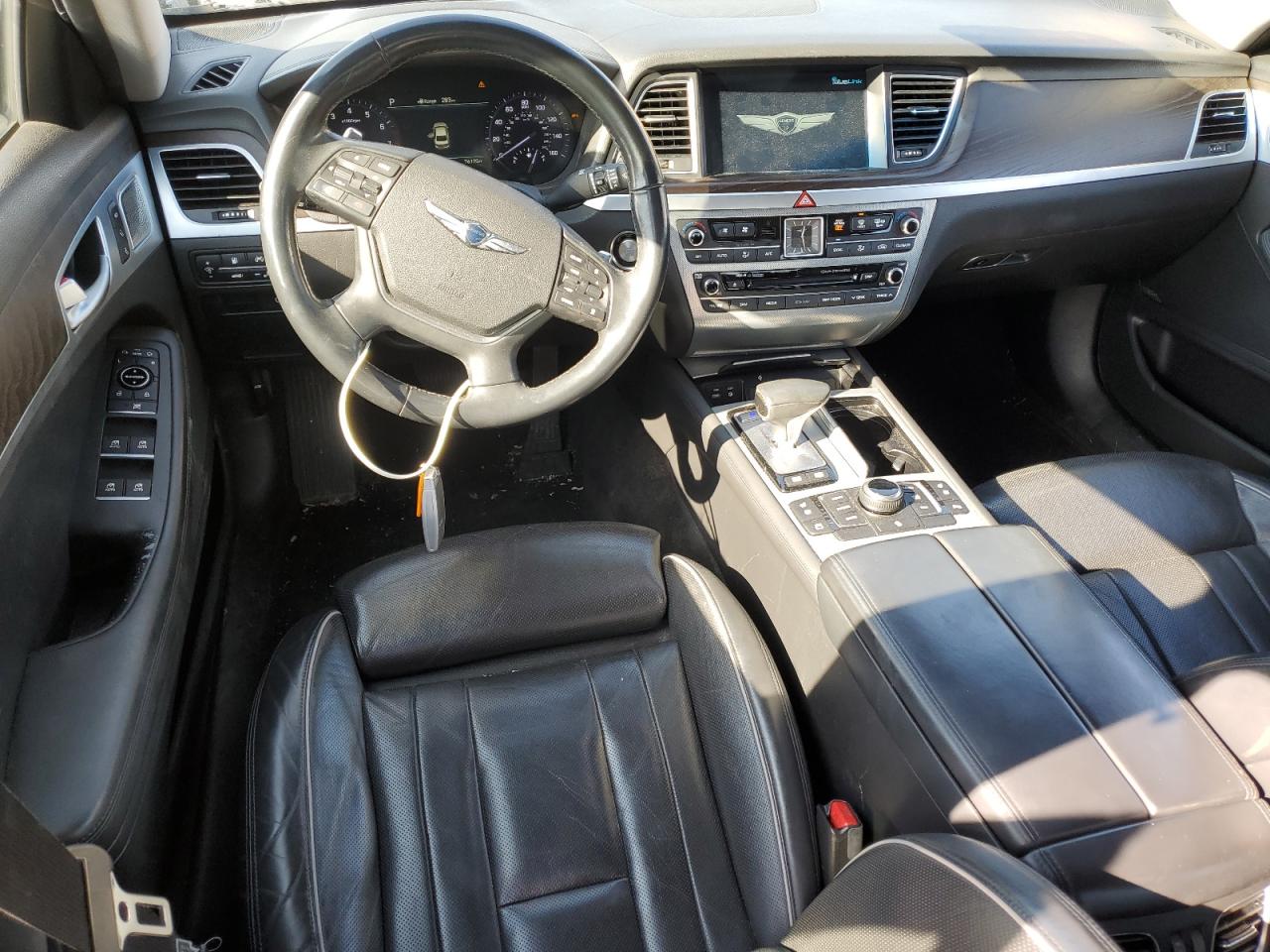 2018 Genesis G80 - Image 8