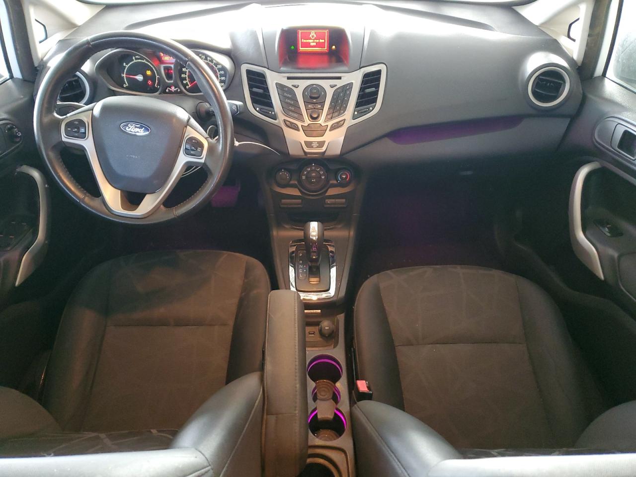 2012 Ford Fiesta - Image 8
