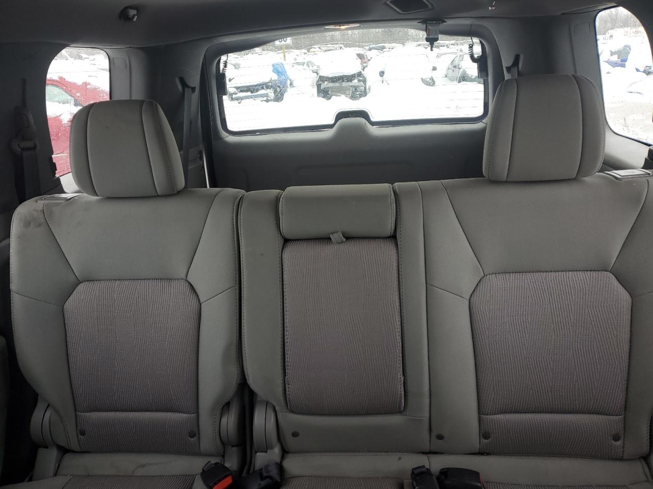 2015 Honda Pilot - Image 10