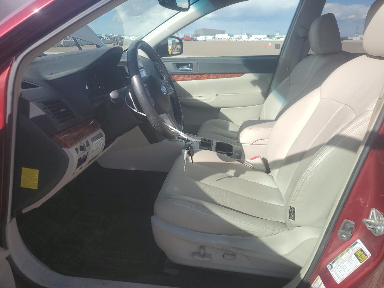 2011 Subaru Outback - Image 7
