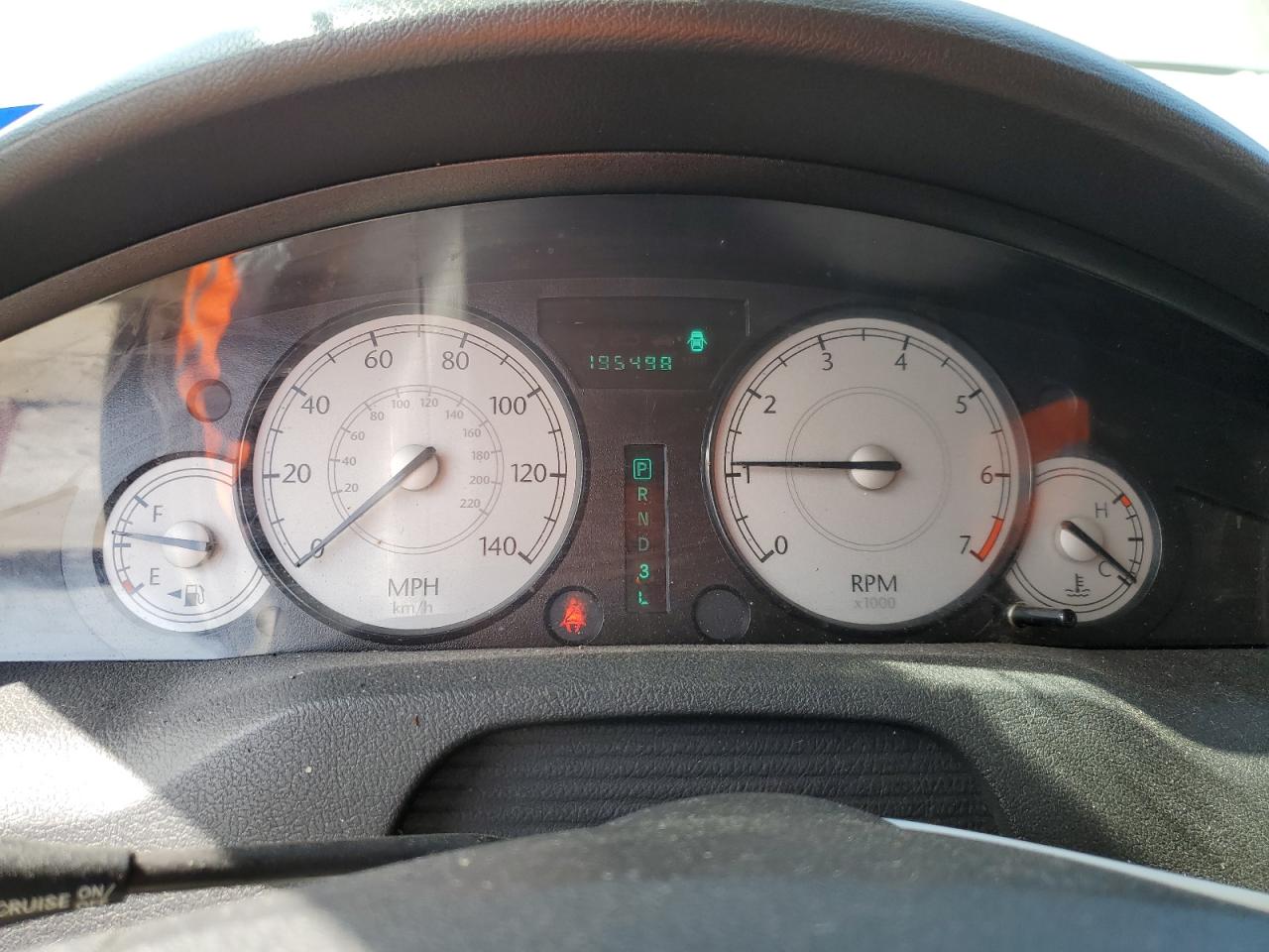 2006 Chrysler 300 - Image 9