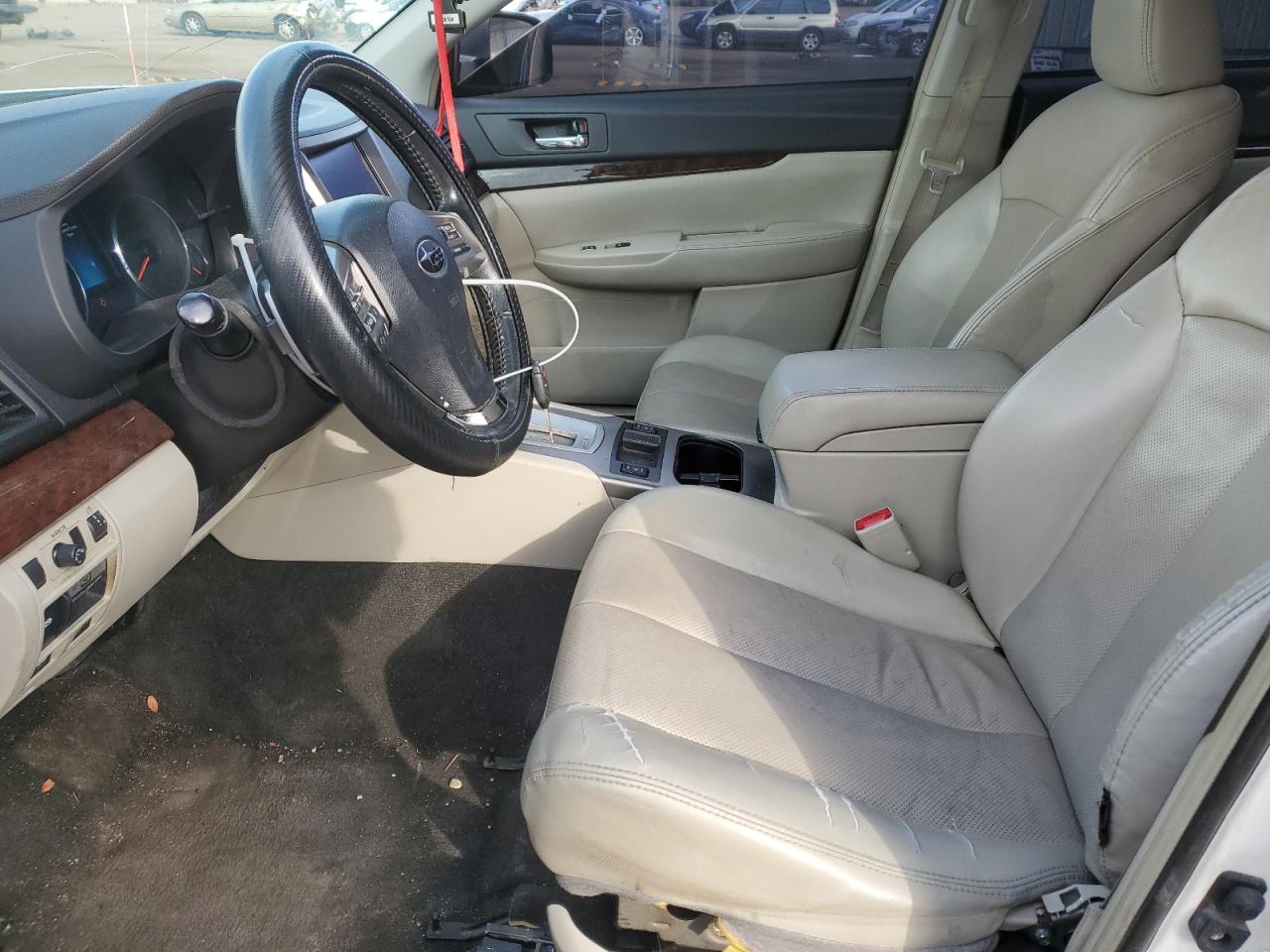 2014 Subaru Legacy - Image 7
