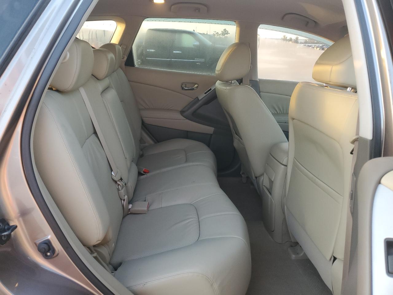 2010 Nissan Murano - Image 11