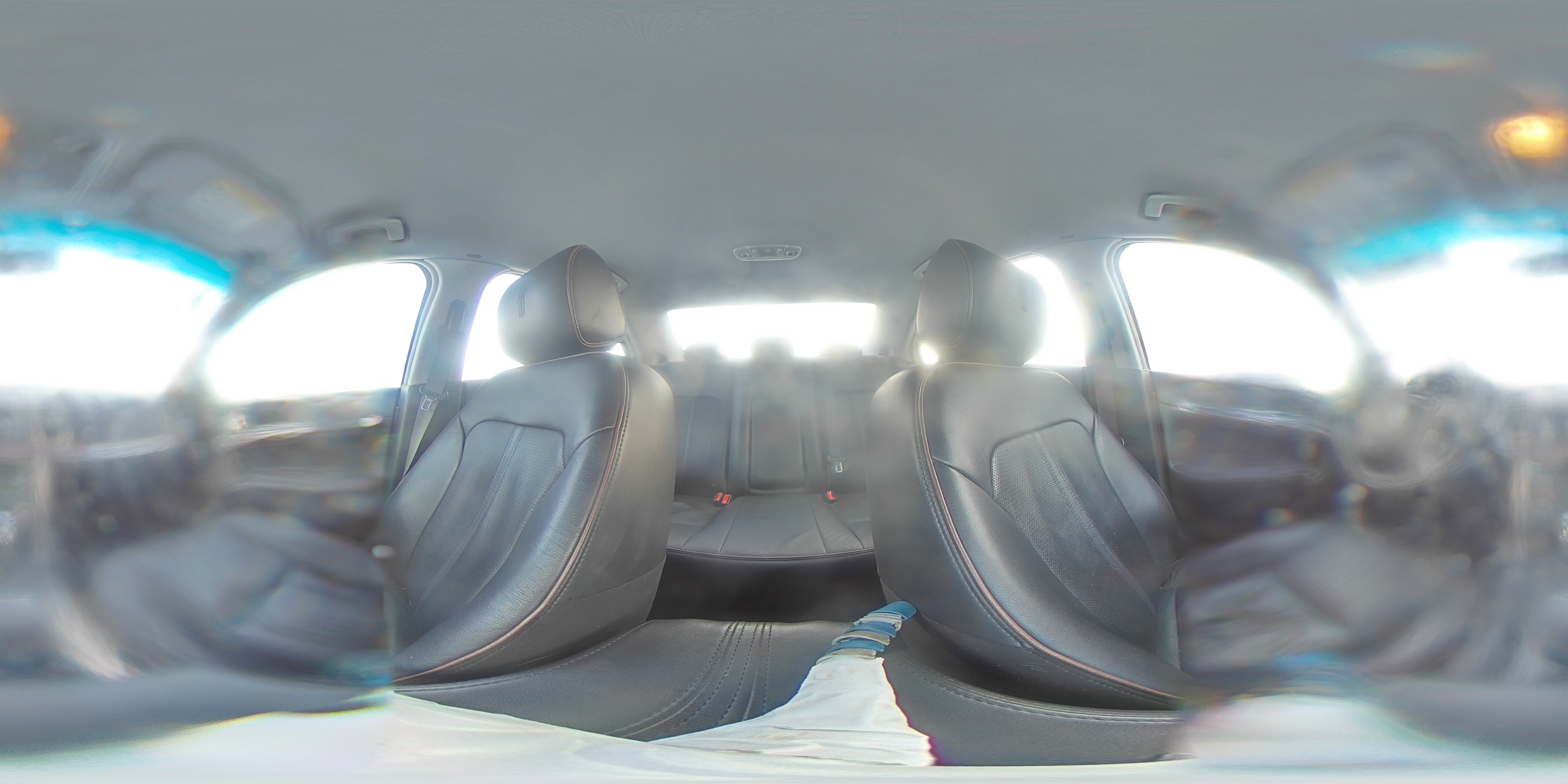 2012 Lincoln MKZ - Image 14