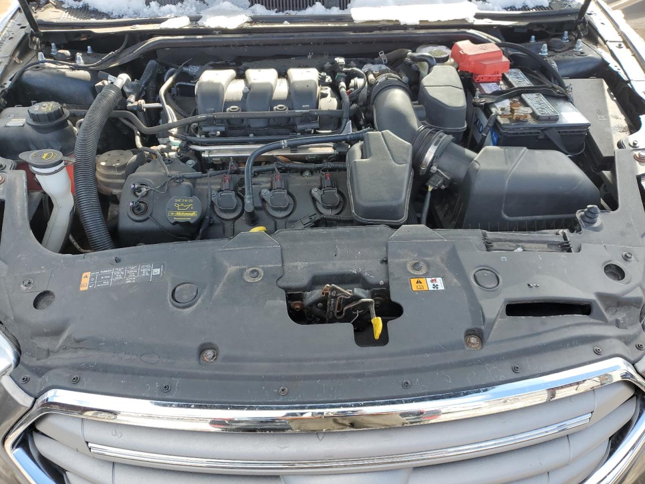 2013 Ford Taurus - Image 11