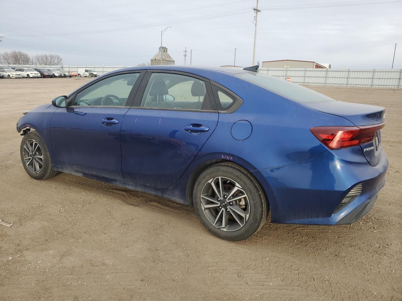 2022 Kia Forte - Image 2