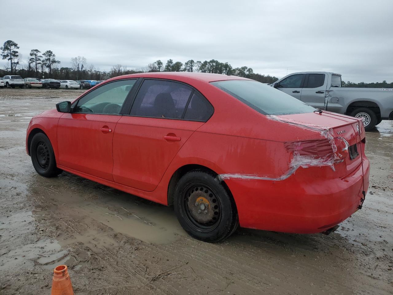 2014 Volkswagen Jetta - Image 2
