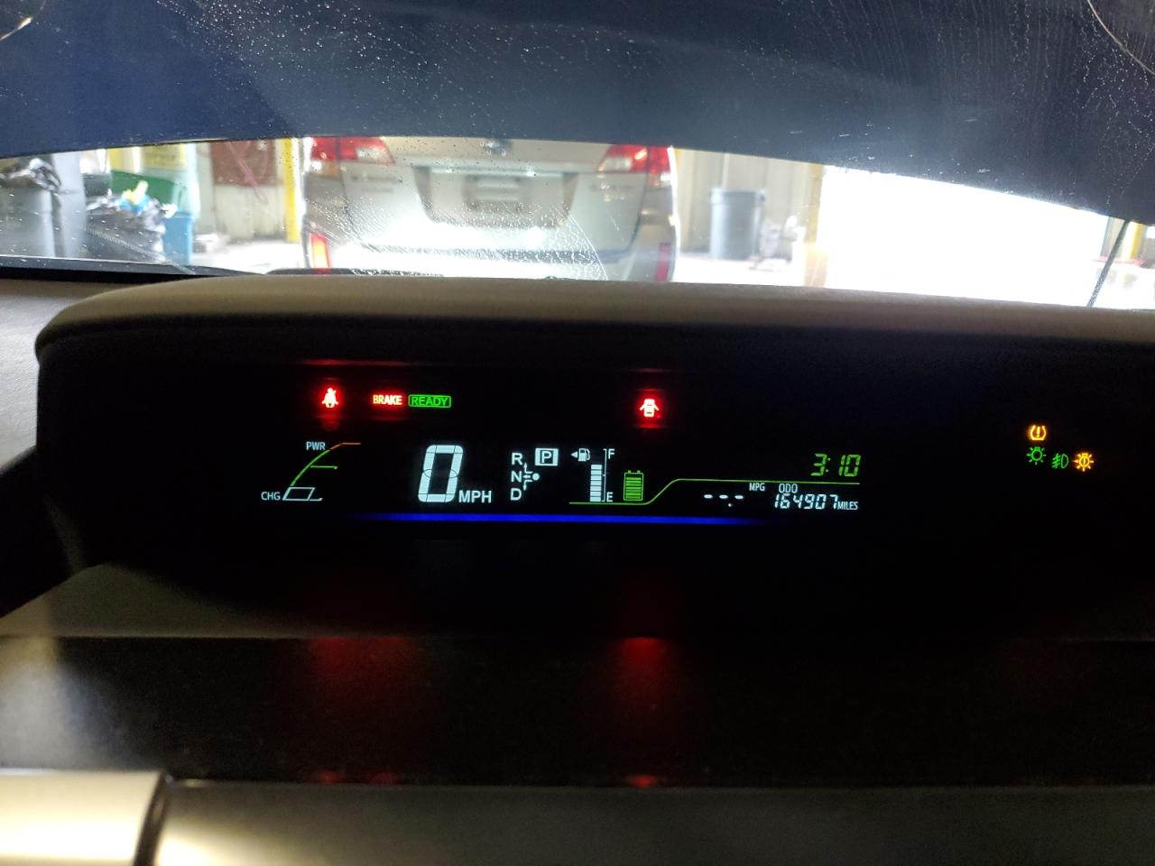 2012 Toyota Prius - Image 9