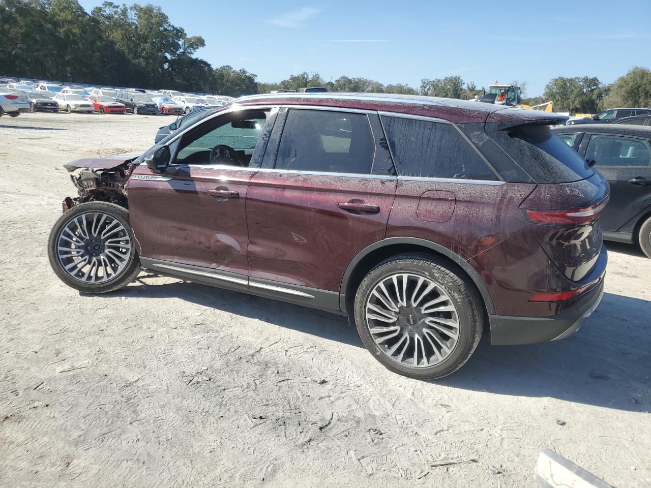 2021 Lincoln Corsair - Image 2