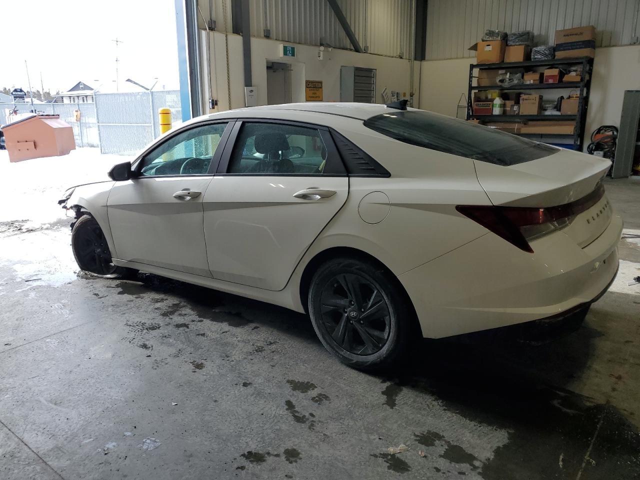 2023 Hyundai Elantra - Image 2