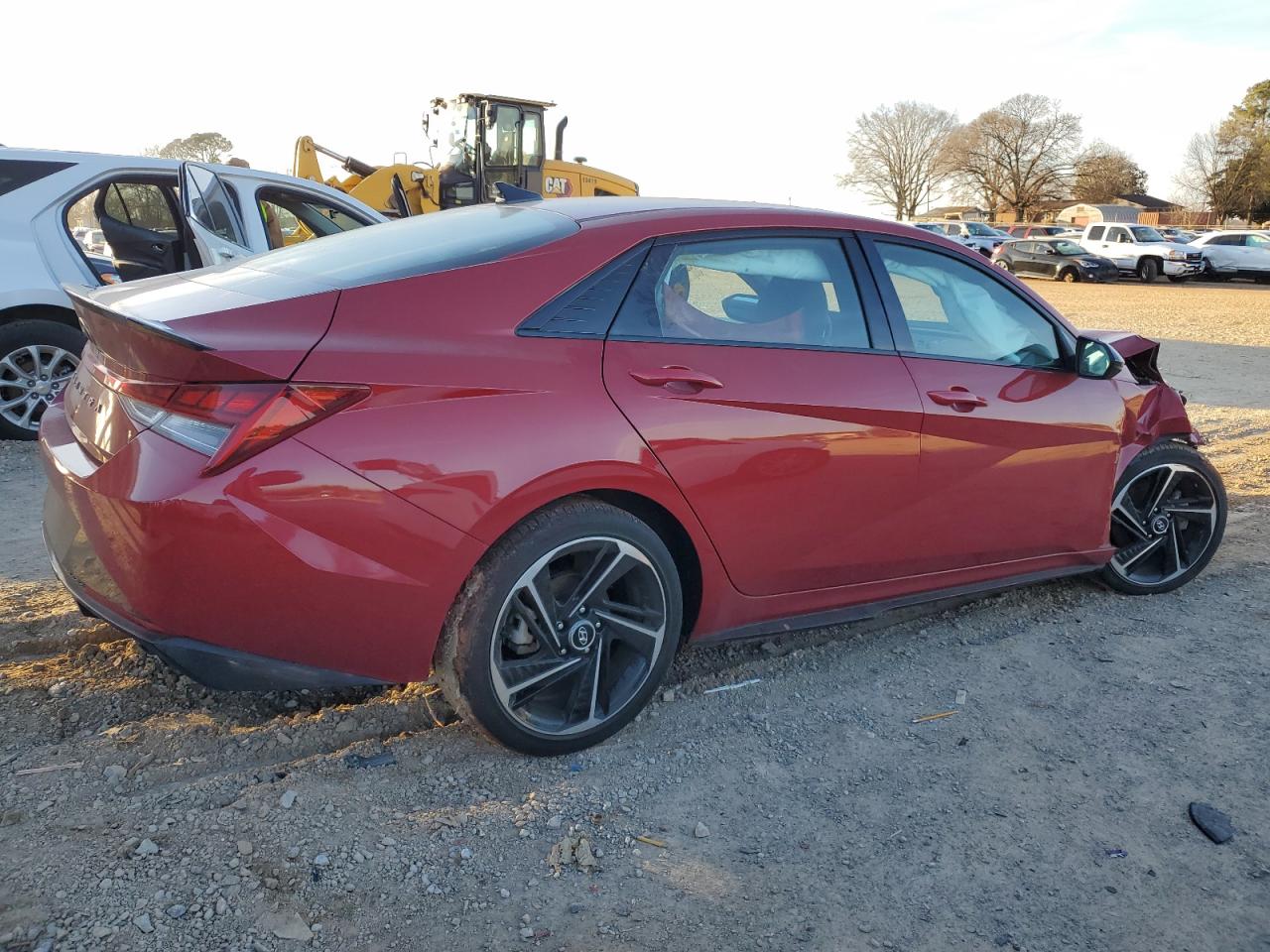 2023 Hyundai Elantra - Image 3